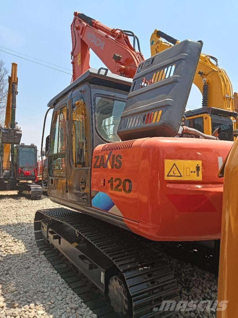 Hitachi ZX 120 Средни екскаватори 7т - 12т