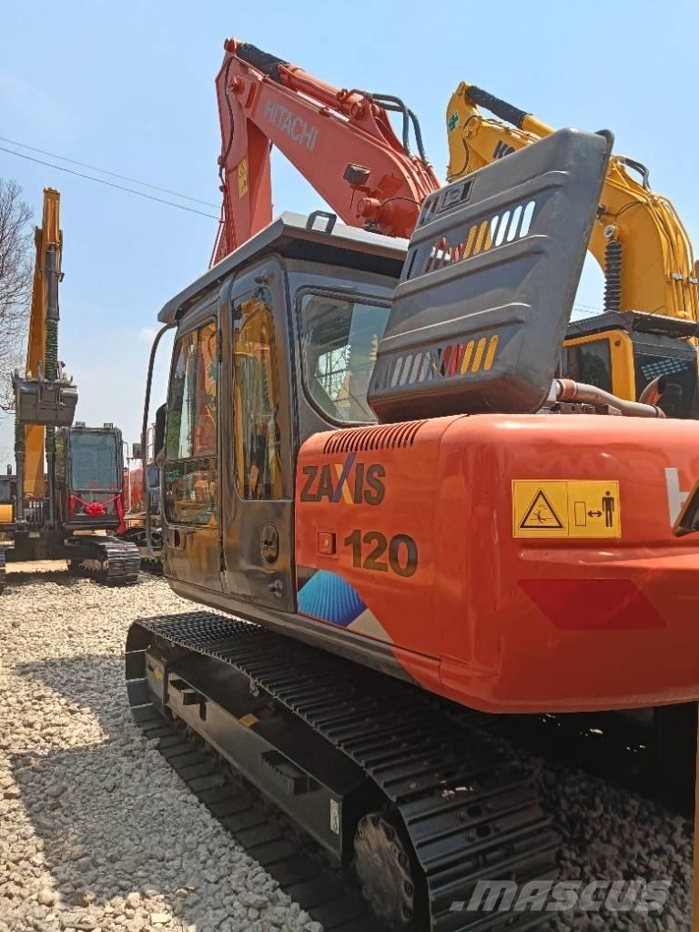Hitachi ZX 120 Средни екскаватори 7т - 12т