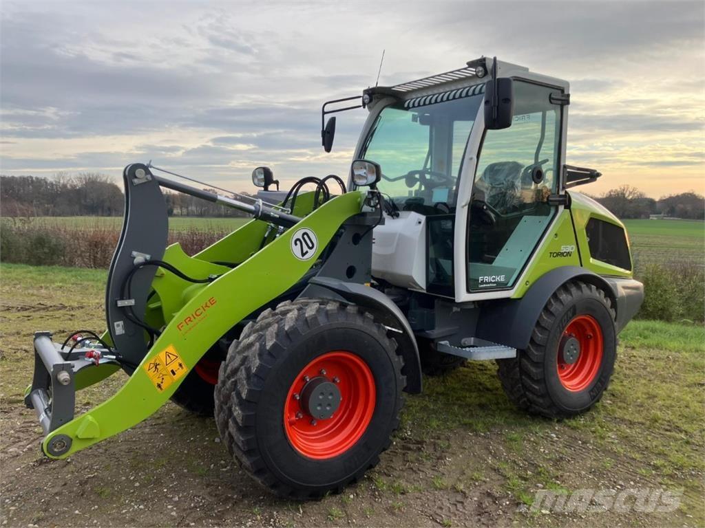 CLAAS Torion 530 Колесни товарачи
