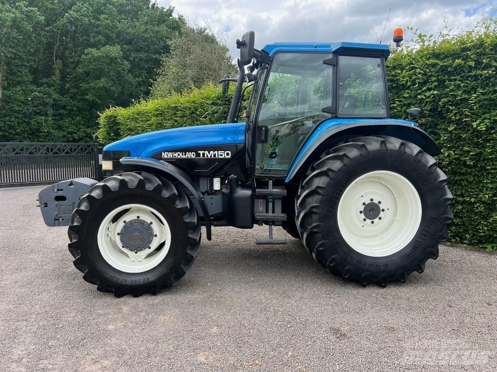 New Holland TM 150 Трактори