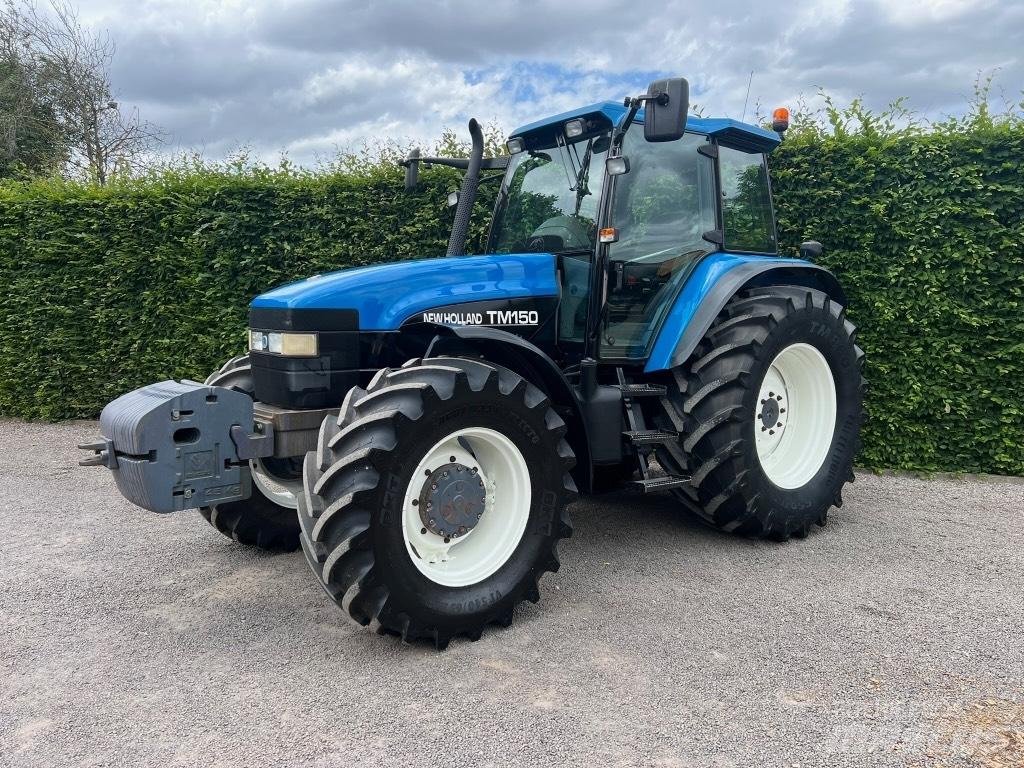 New Holland TM 150 Трактори