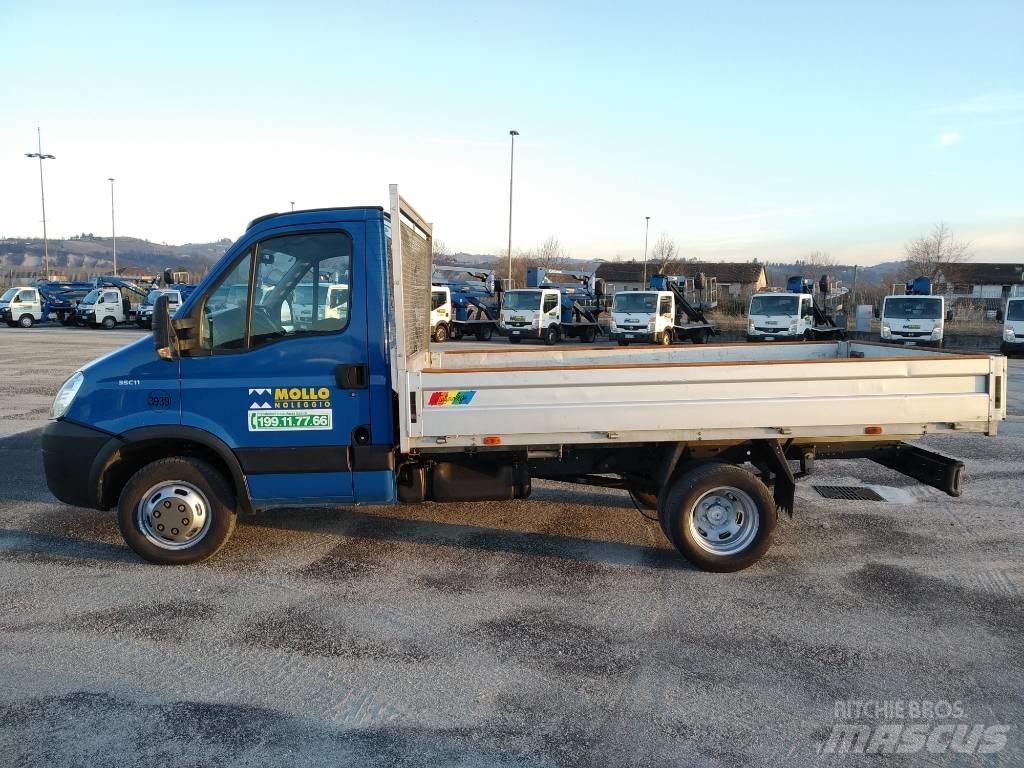Iveco Daily 35 C 11 Фургони
