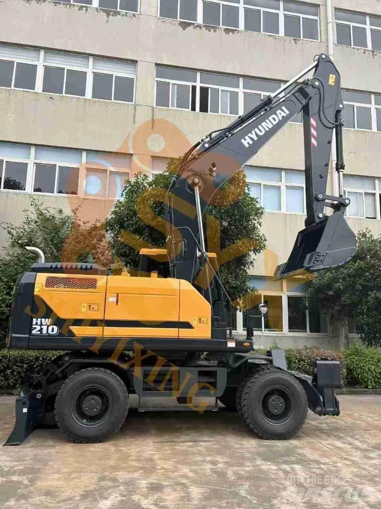 Hyundai HW210 Колесни екскаватори