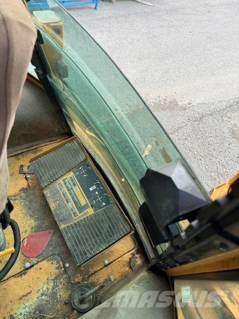 CASE 580 K Turbo Товарач със заден ексватор