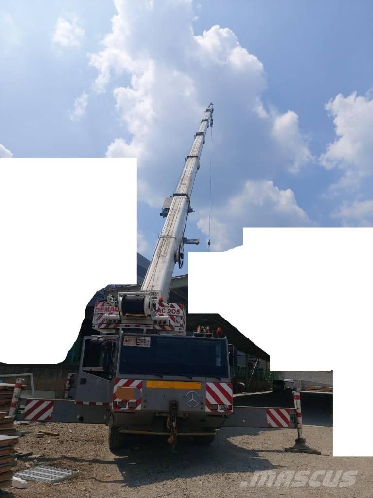 Demag AC 205 Всъдеходни кранове