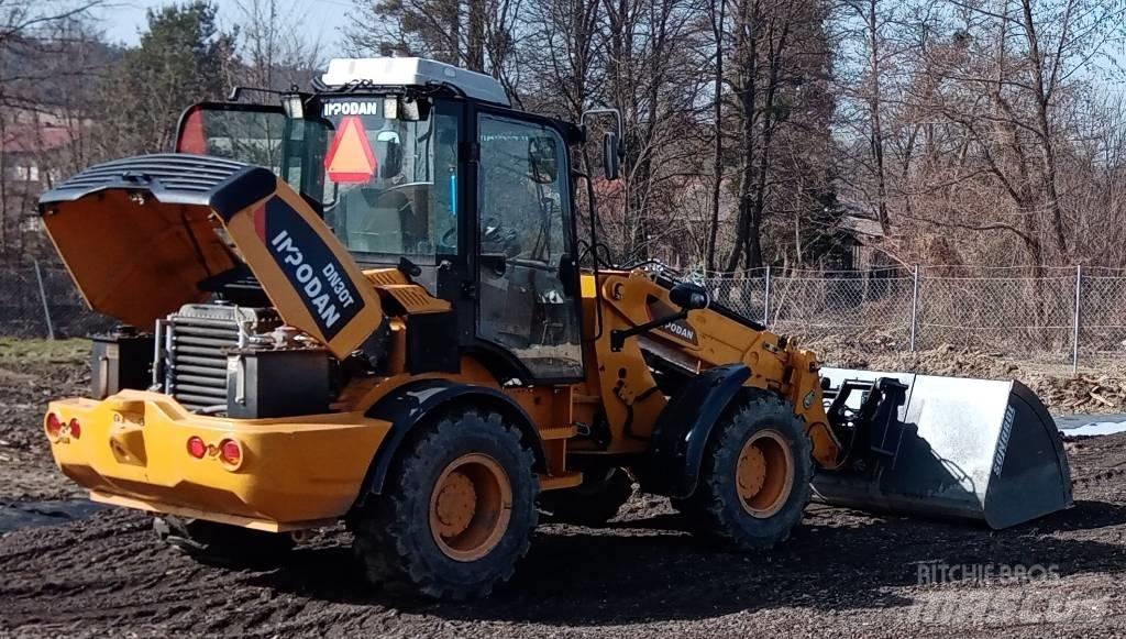 Impodan DN30T Телескопични челни товарачи
