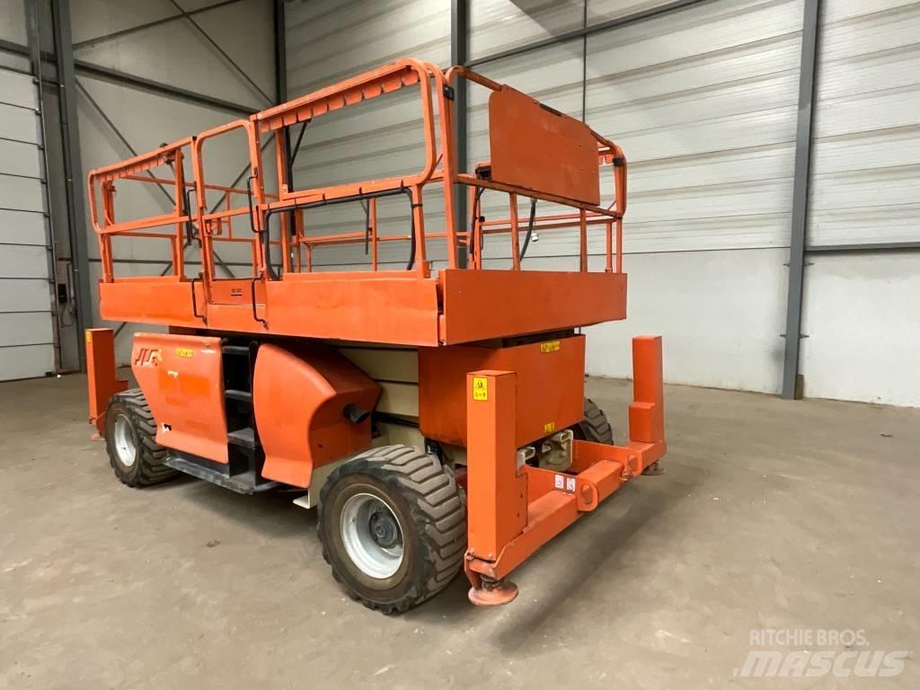 JLG 3394 RT Ножични работни платформи