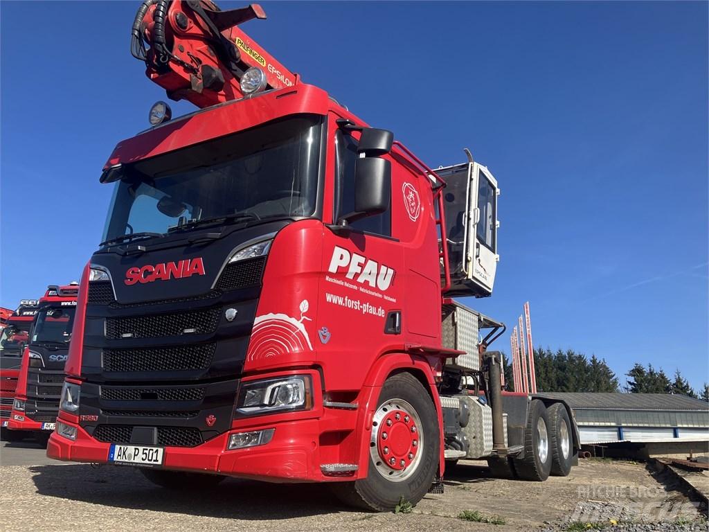 Scania R 590 За превоз на дървени трупи