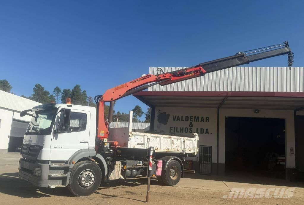 Mercedes-Benz 1833 Самосвал