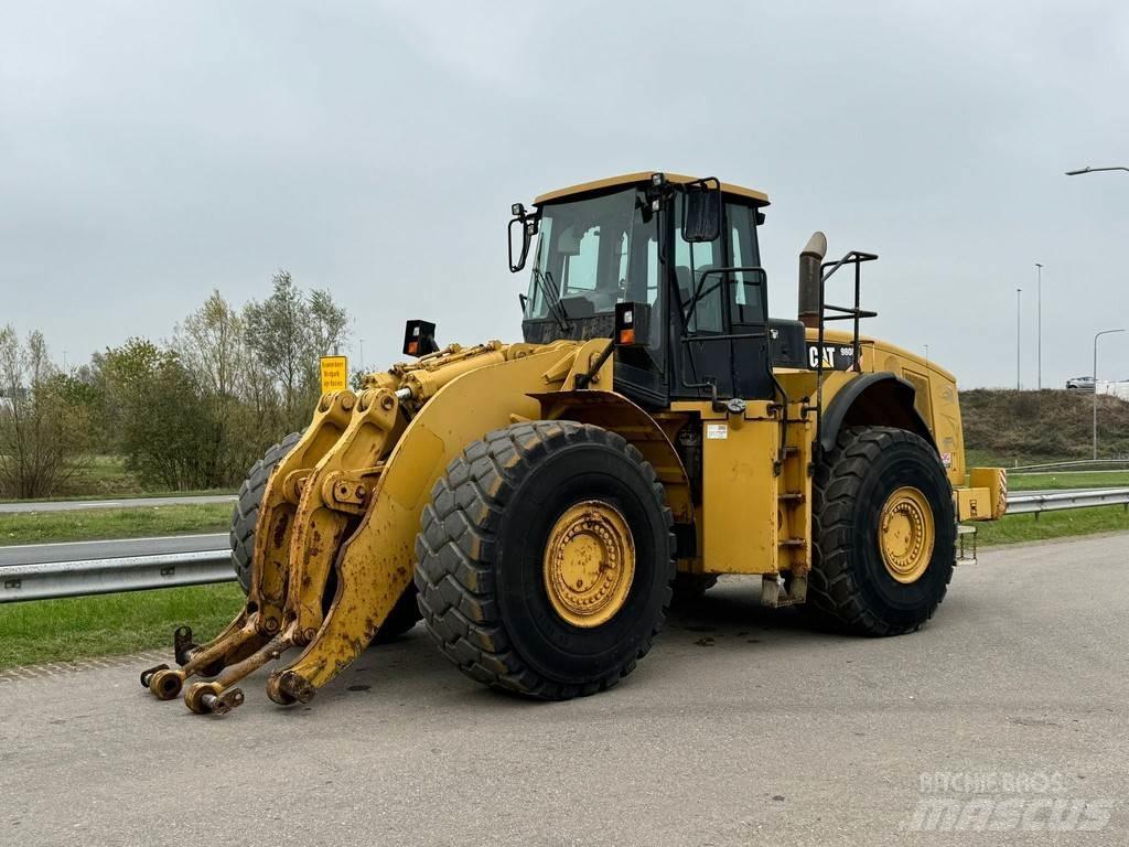 CAT 980H Колесни товарачи