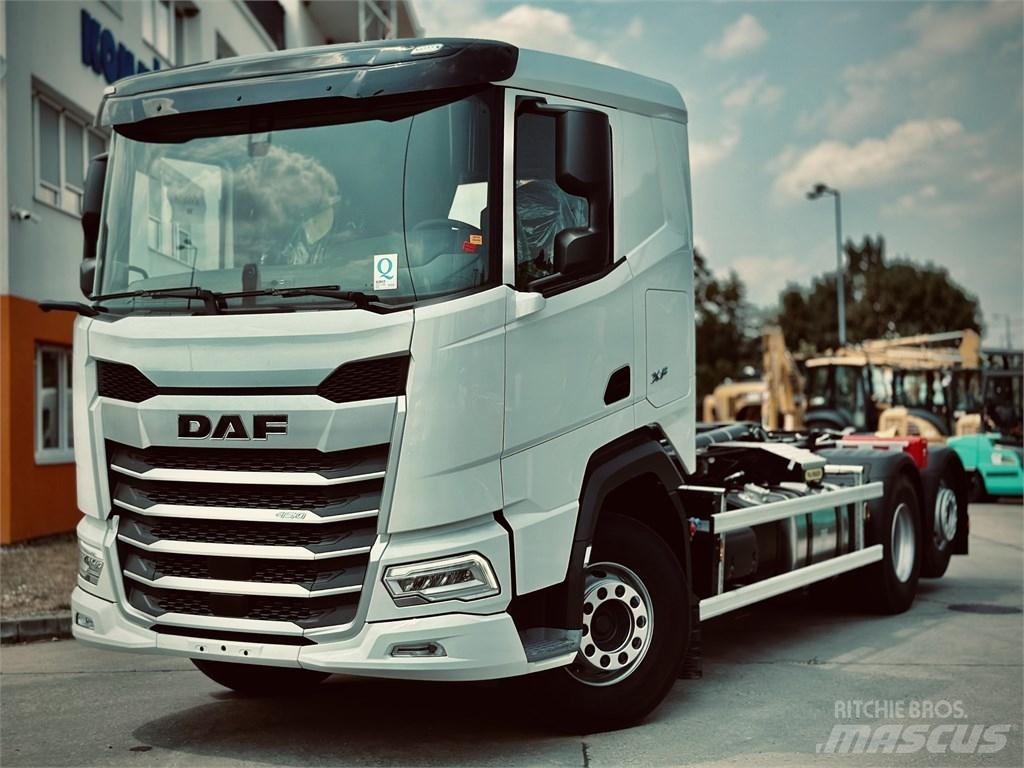 DAF XF 450 Аксесоари за обработка на товари