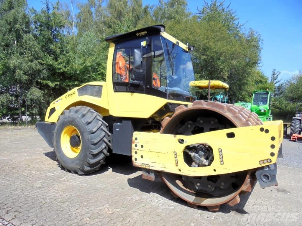 Bomag BW 213 PDH-5 Еднобарабанни ролки
