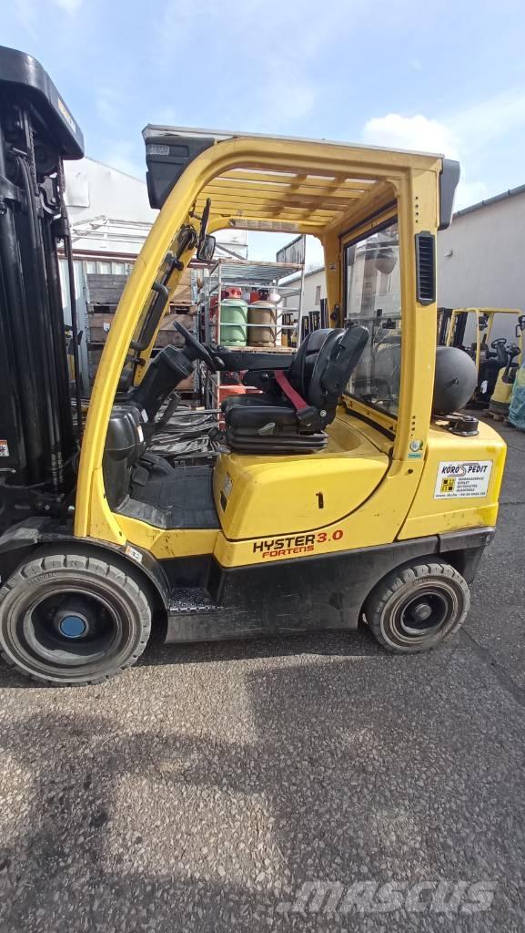 Hyster H 3.00 FT Камиони с АГУ