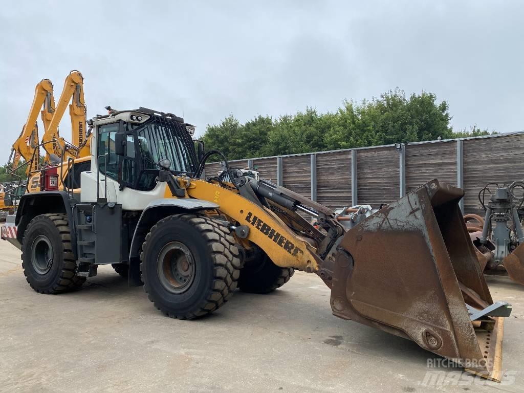 Liebherr L 556 Колесни товарачи
