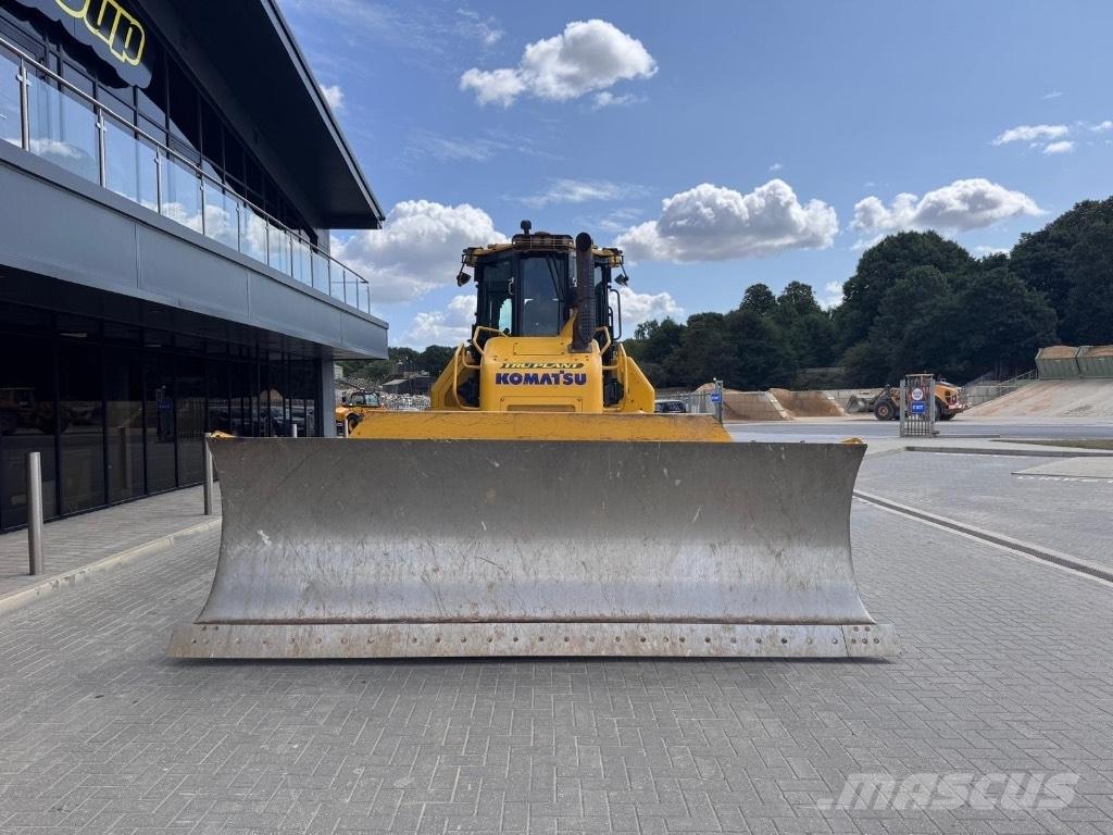 Komatsu D 71P Xi Верижни булдозери
