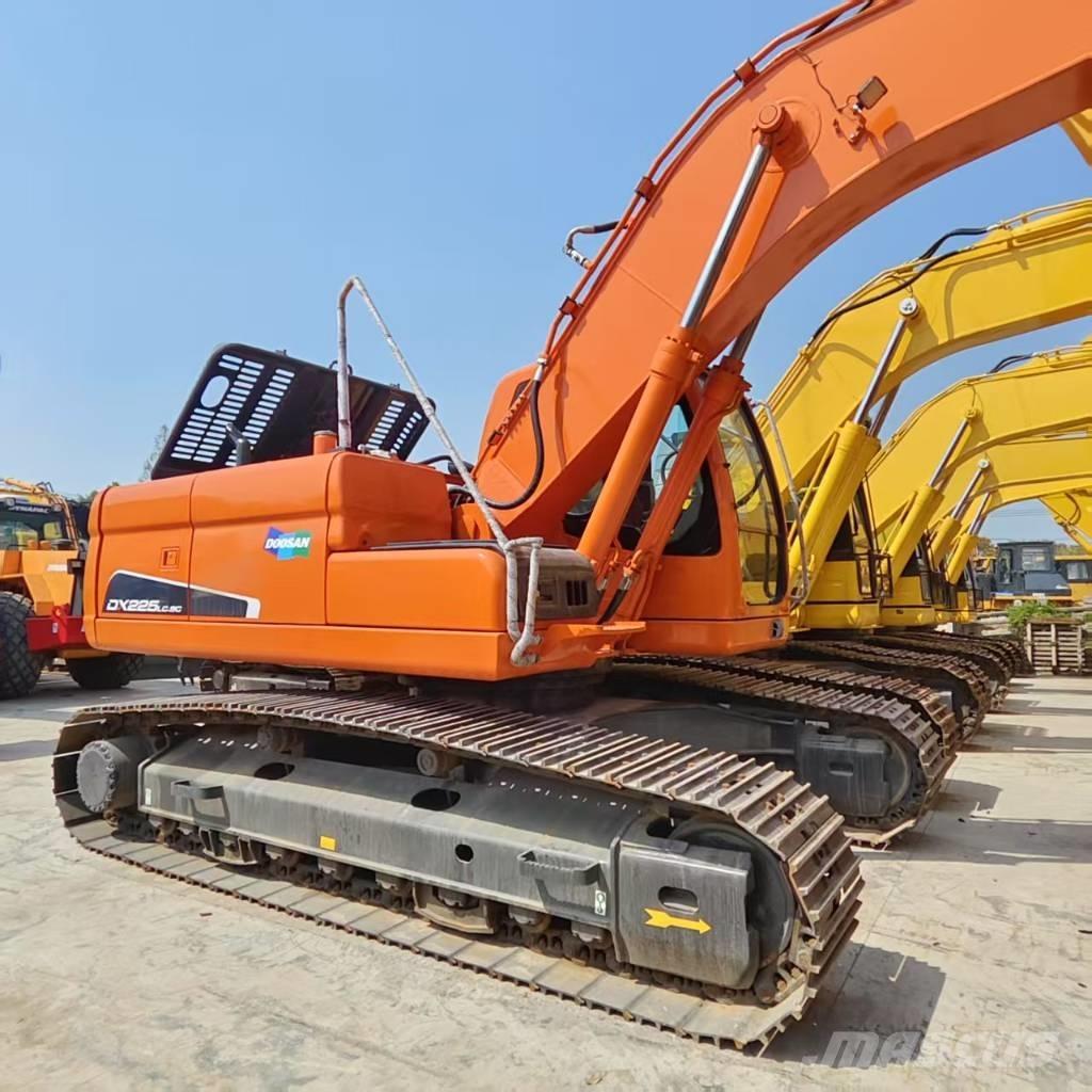 Doosan DX225LC-9C Верижен екскаватор