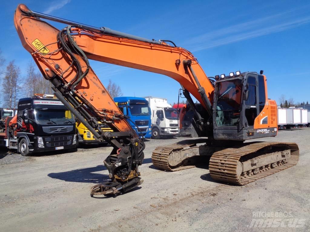 Doosan 235 LCR Верижен екскаватор