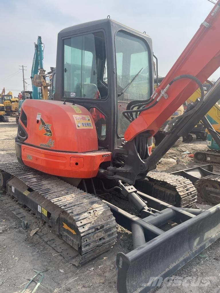 Kubota U 35 Мини екскаватори < 7 т