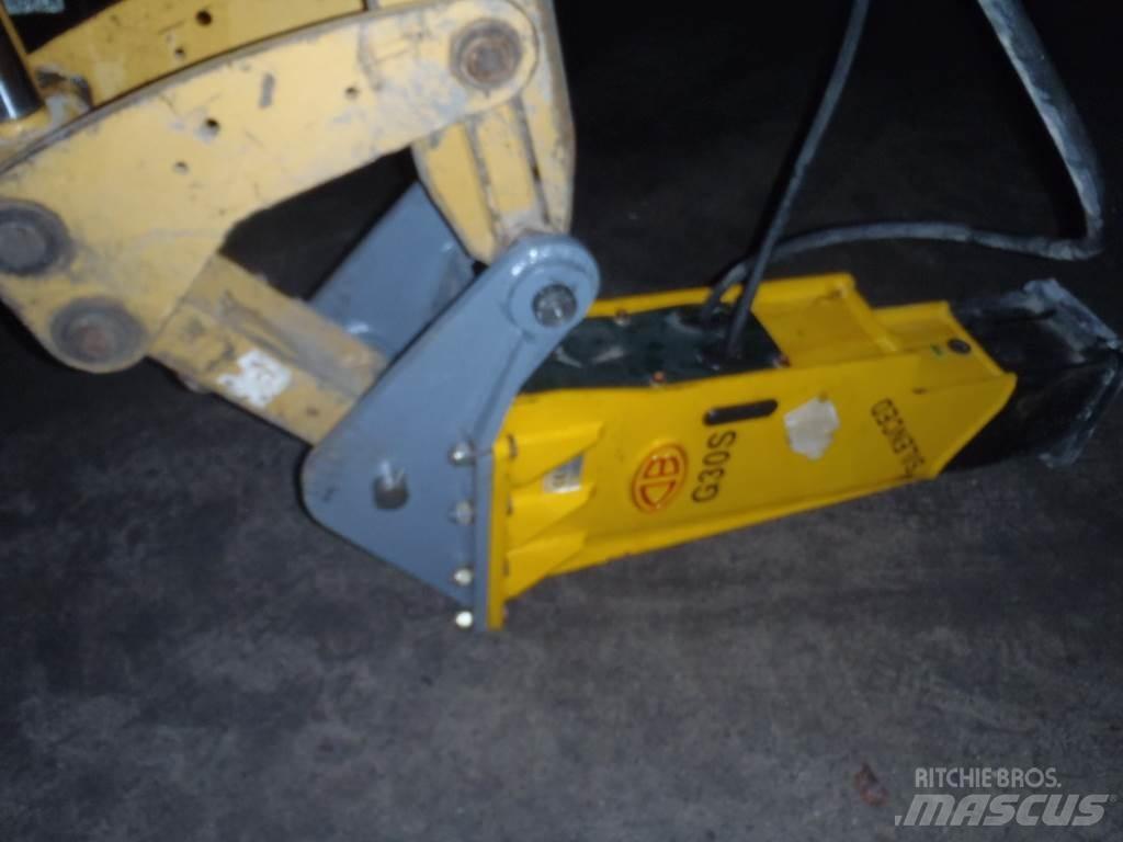  TUR DB G30S 445kg Чукове/Раздробители
