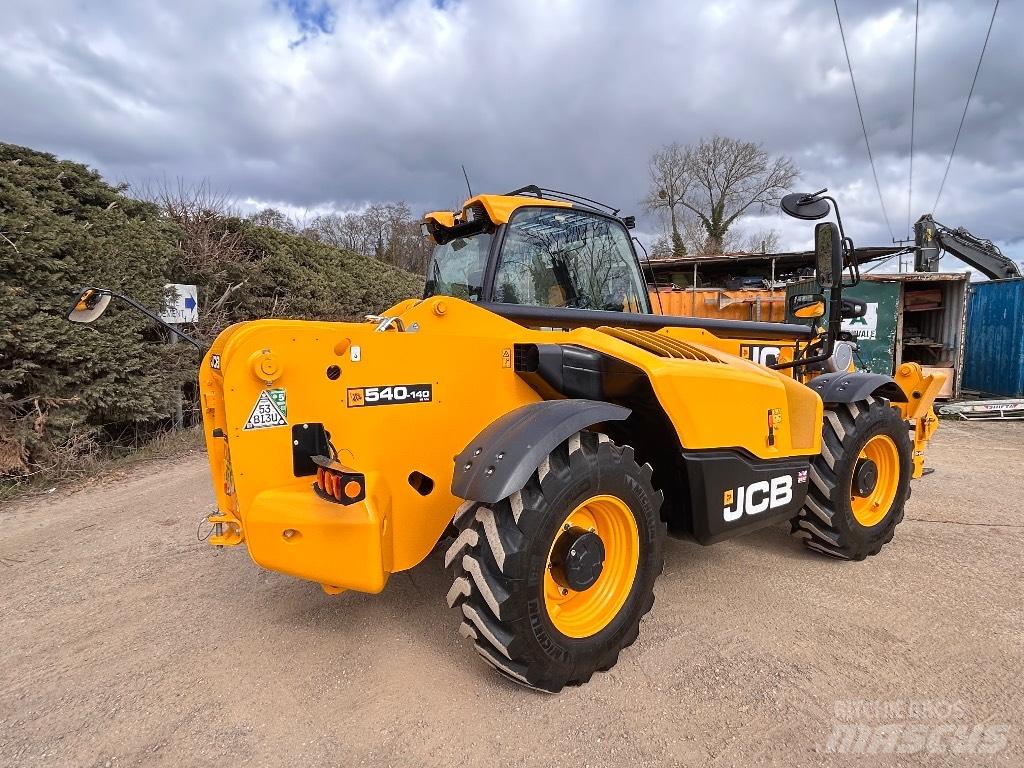 JCB 540-140 Телескопични товарачи
