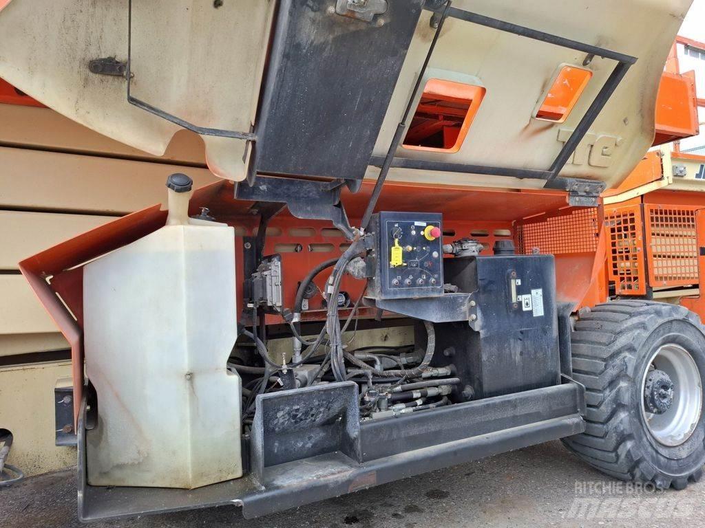 JLG 4394RT Ножични работни платформи