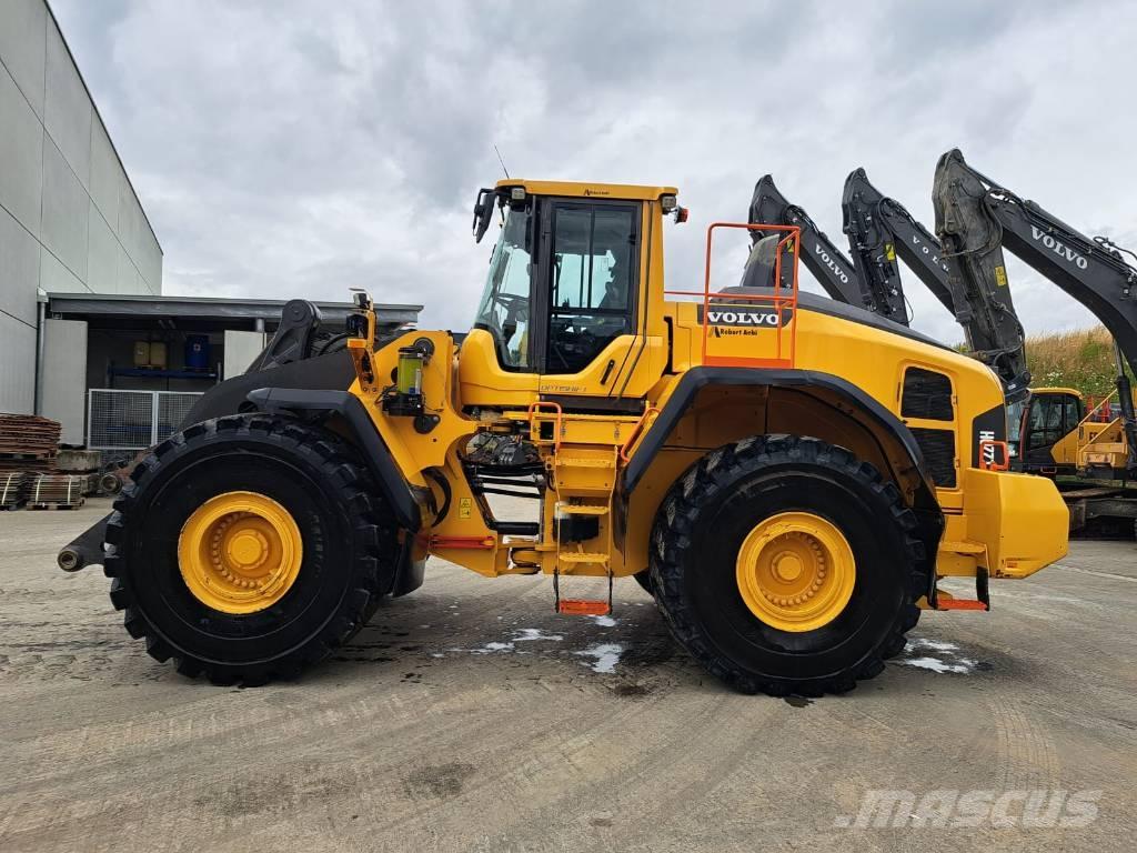 Volvo L 220 H Колесни товарачи