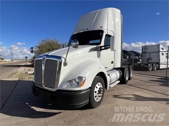 Kenworth T680 Влекачи
