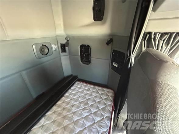 Kenworth T680 Влекачи