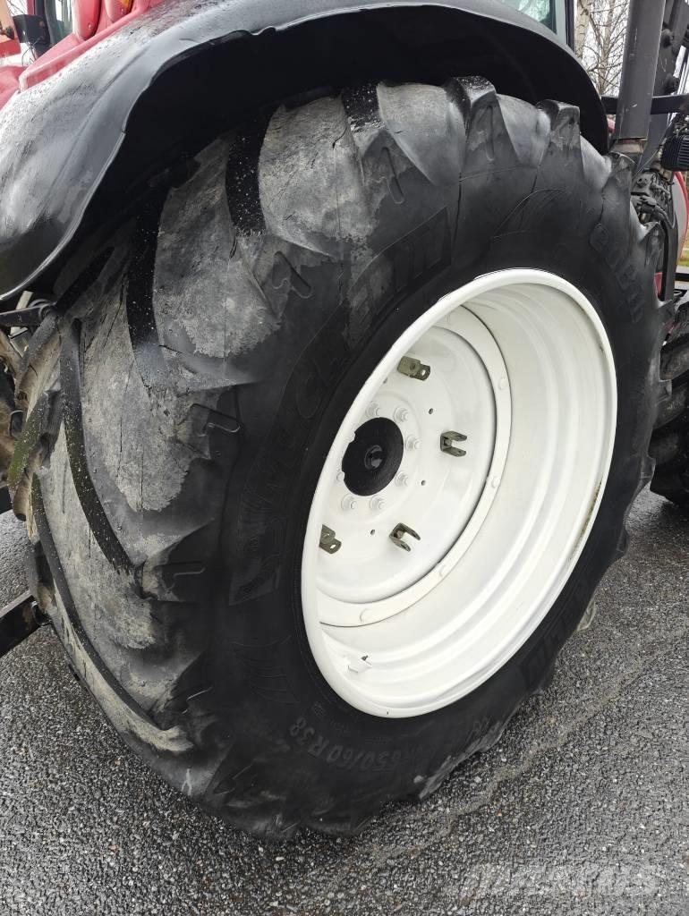 Valtra C 150 Трактори