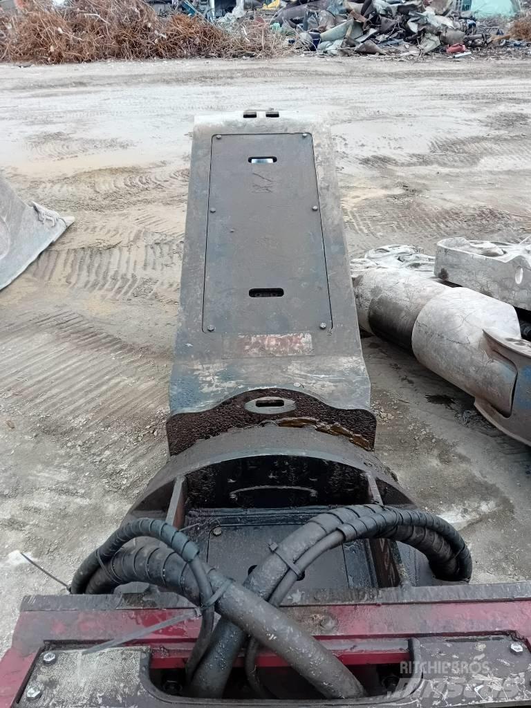 Zato Cayman FCE40 Мобилни трошачки
