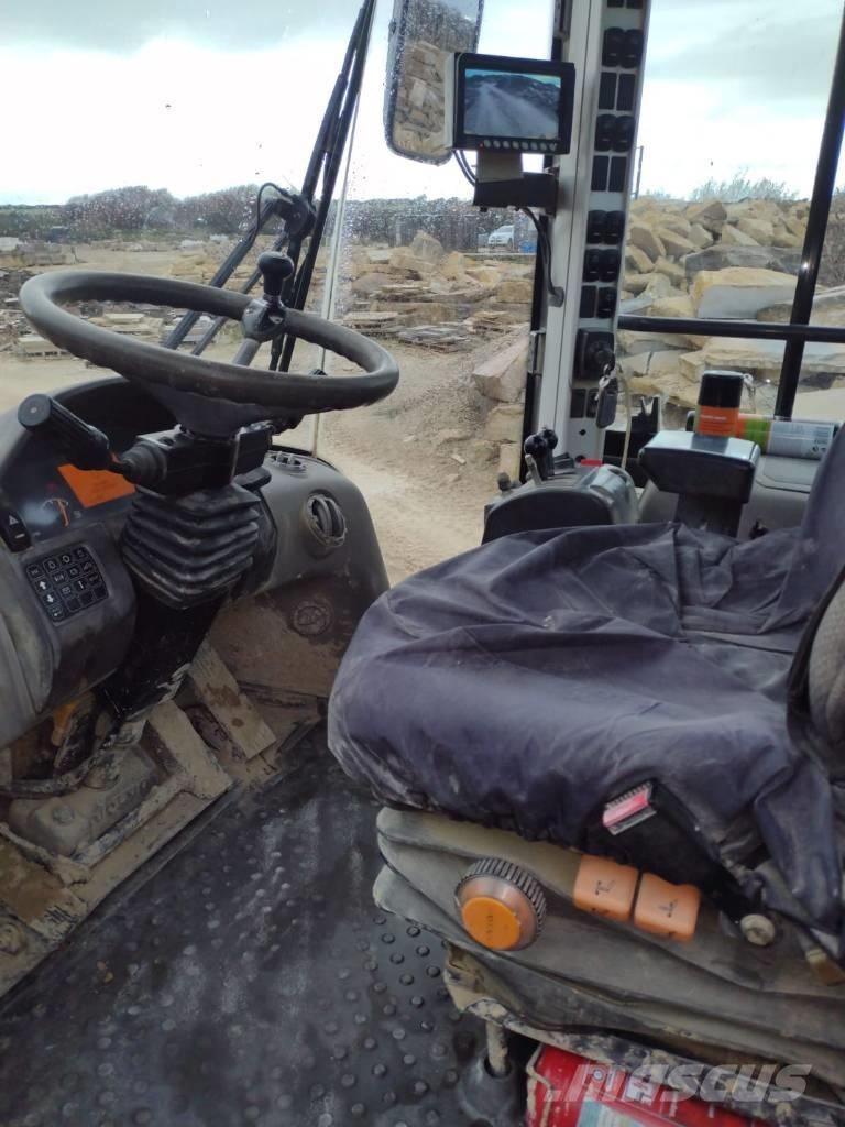 Volvo L 70 F Колесни товарачи