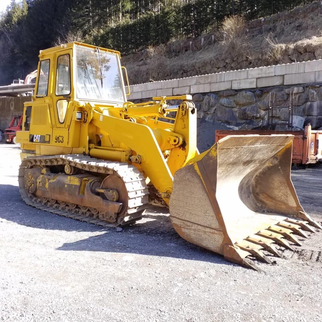CAT 963 Верижен товарач