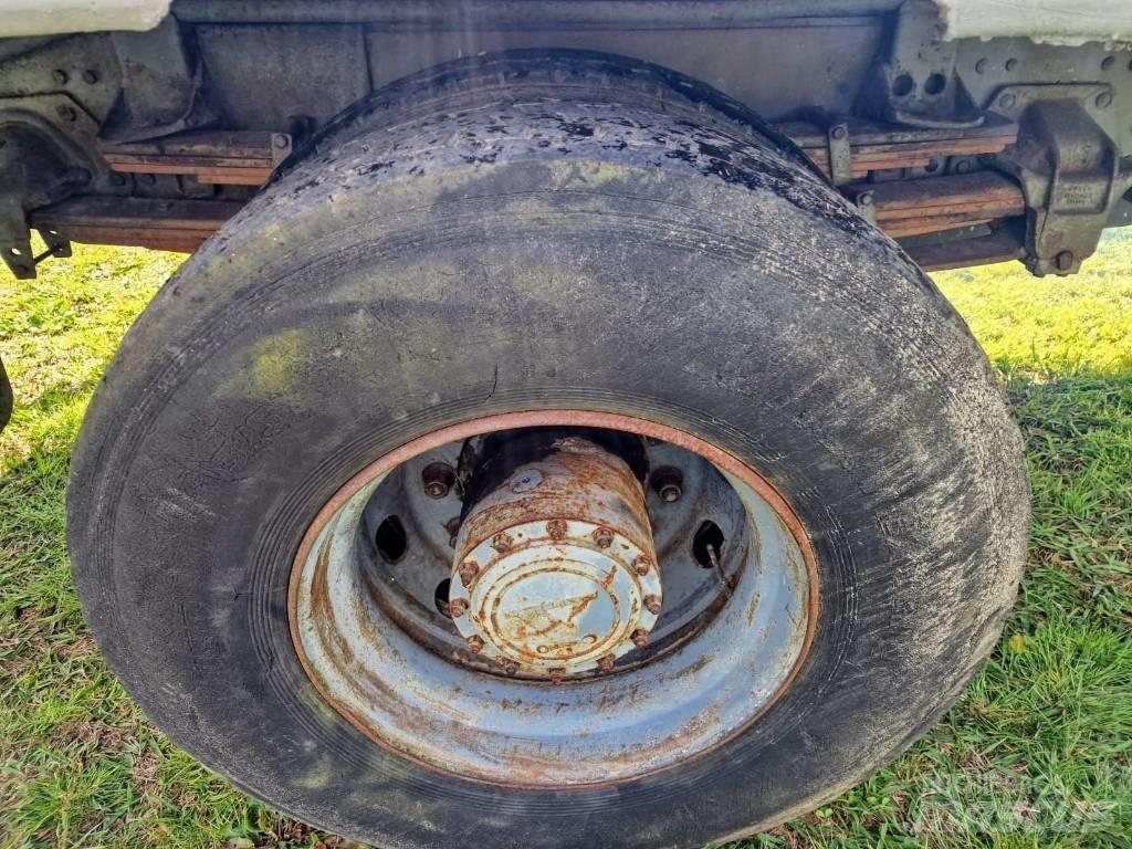 Volvo N 10 Самосвал
