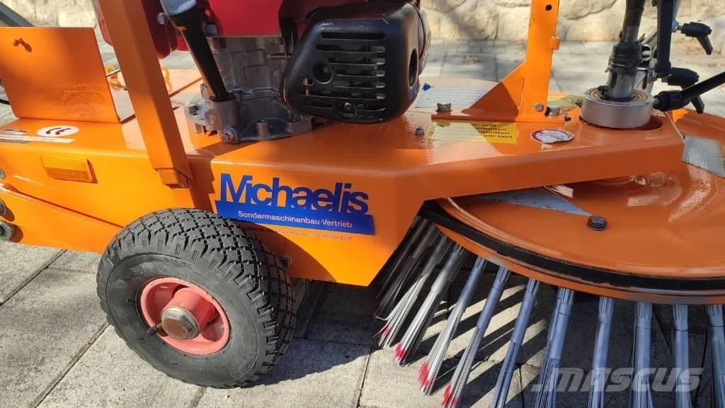 Michaelis KM 12 SV Автоматични метачки с четки