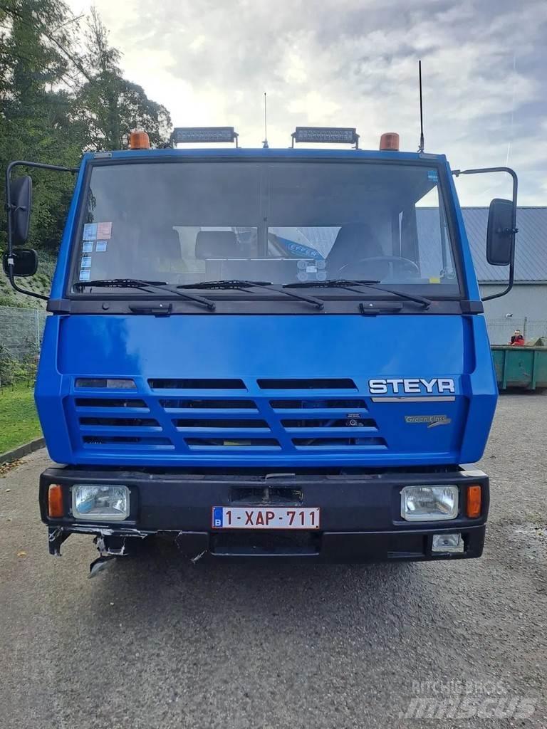 Steyr 19KP Камиони с кран с кука