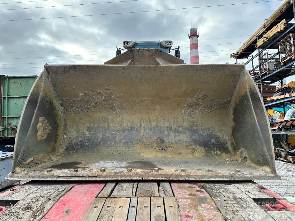 Liebherr L 566 Колесни товарачи