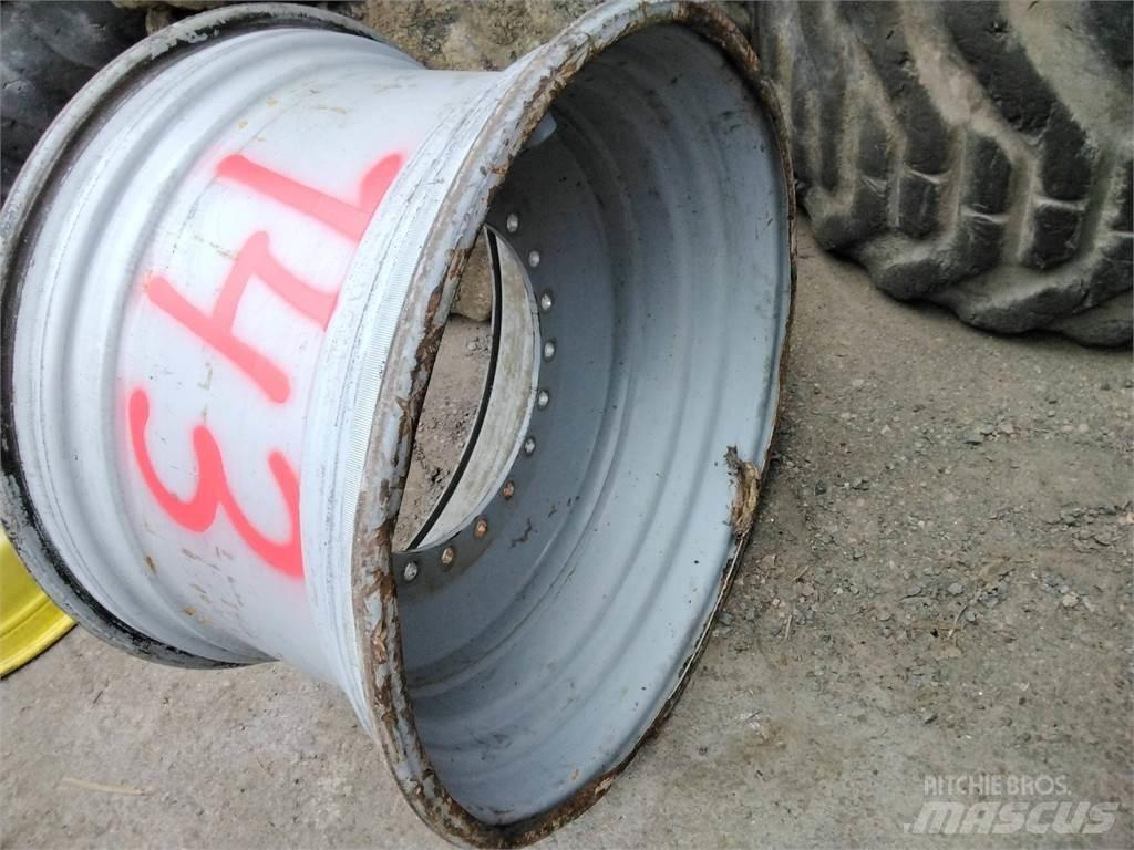 Valmet 941 20x34 Гуми