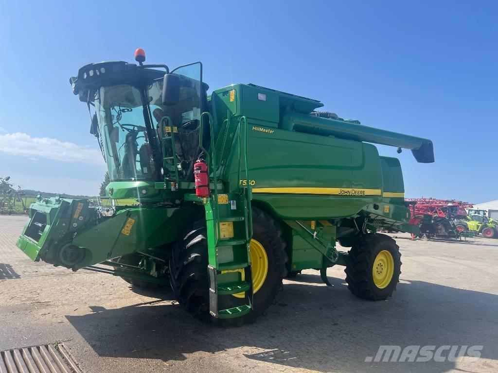 John Deere T 550 Комбайни