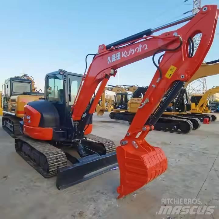Kubota KX165 Верижен екскаватор