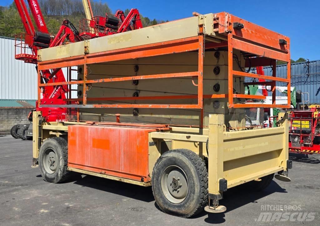 JLG 245-25 Ножични работни платформи