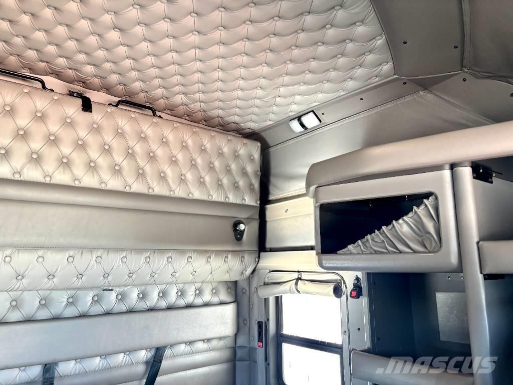 Kenworth W 900 Влекачи