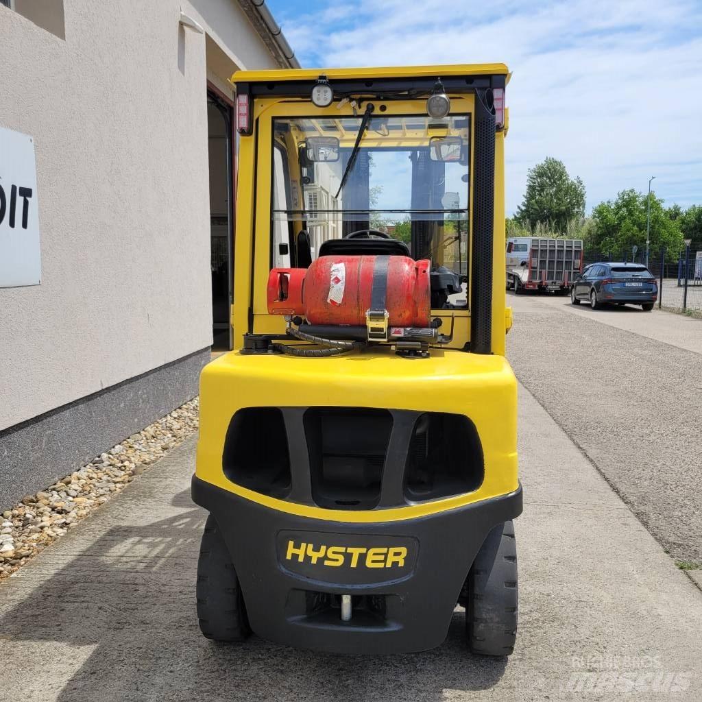 Hyster H 3.5 FT Камиони с АГУ