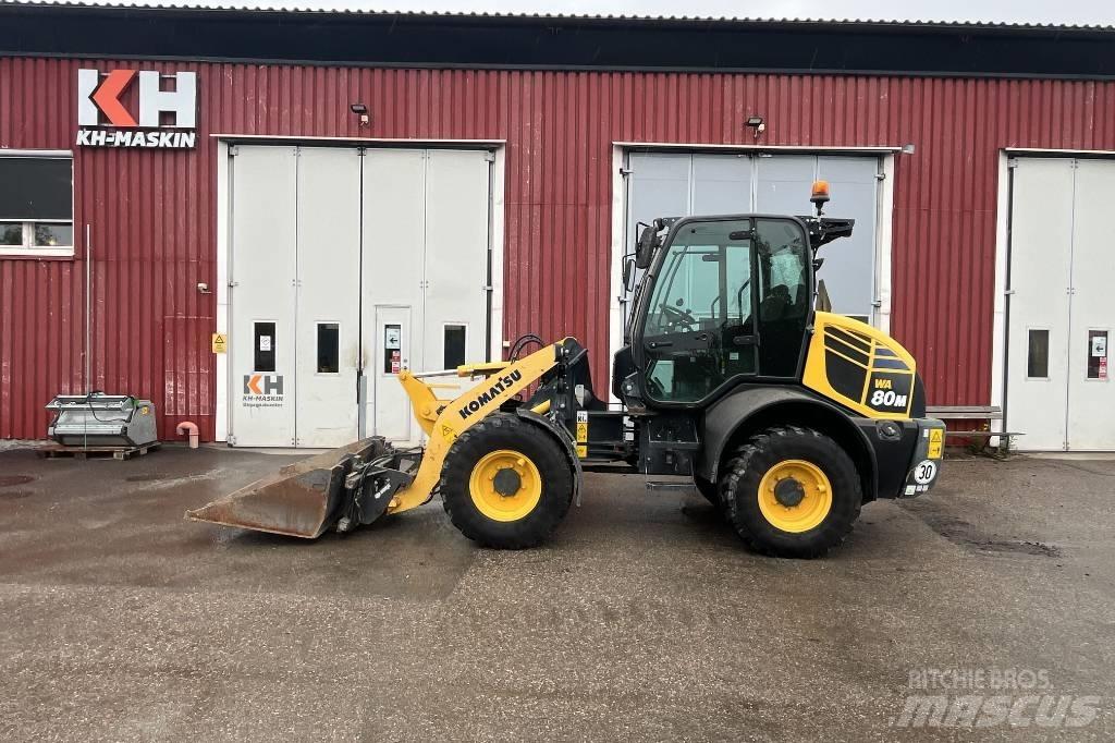 Komatsu WA 80 M Колесни товарачи