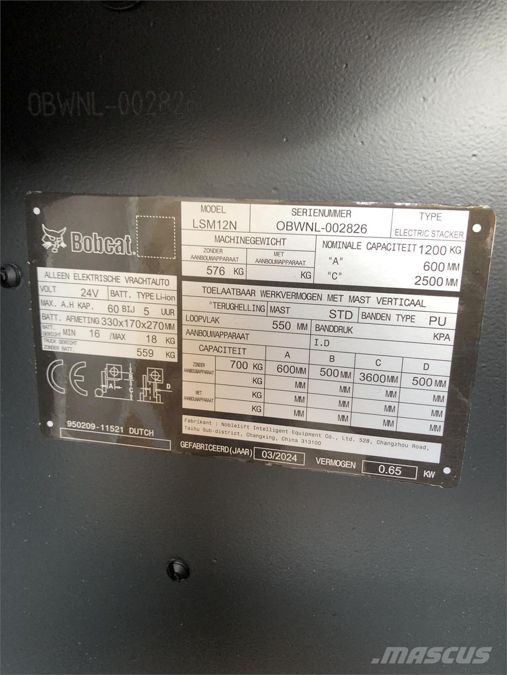 Bobcat LSM12N Самоходни товарачи
