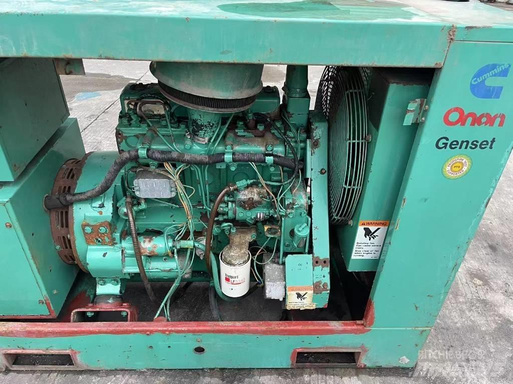  Onon 25KVA Дизелови генератори
