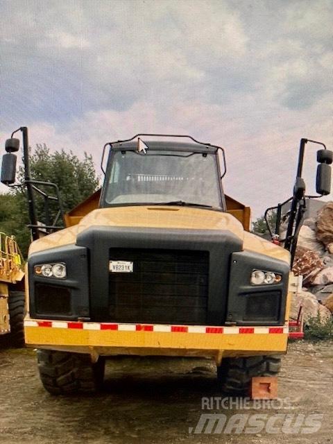 CAT 740 B Дъмпери/моторни превозни средства