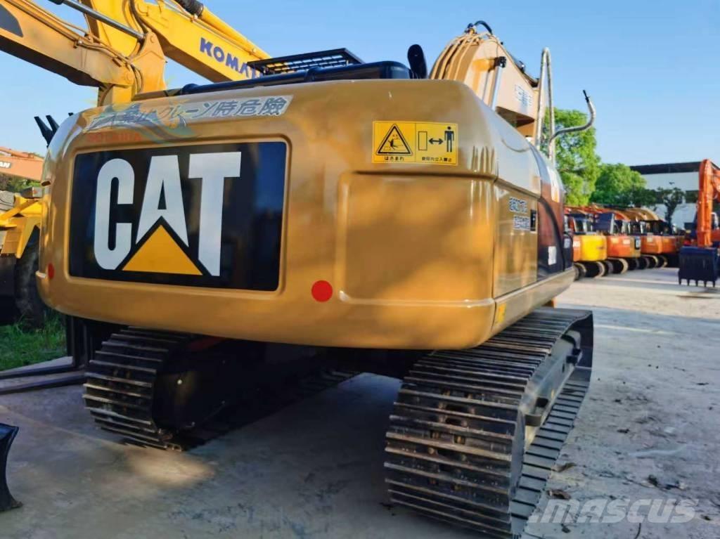 CAT 320d2 Верижен екскаватор