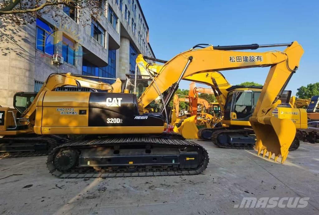 CAT 320d2 Верижен екскаватор