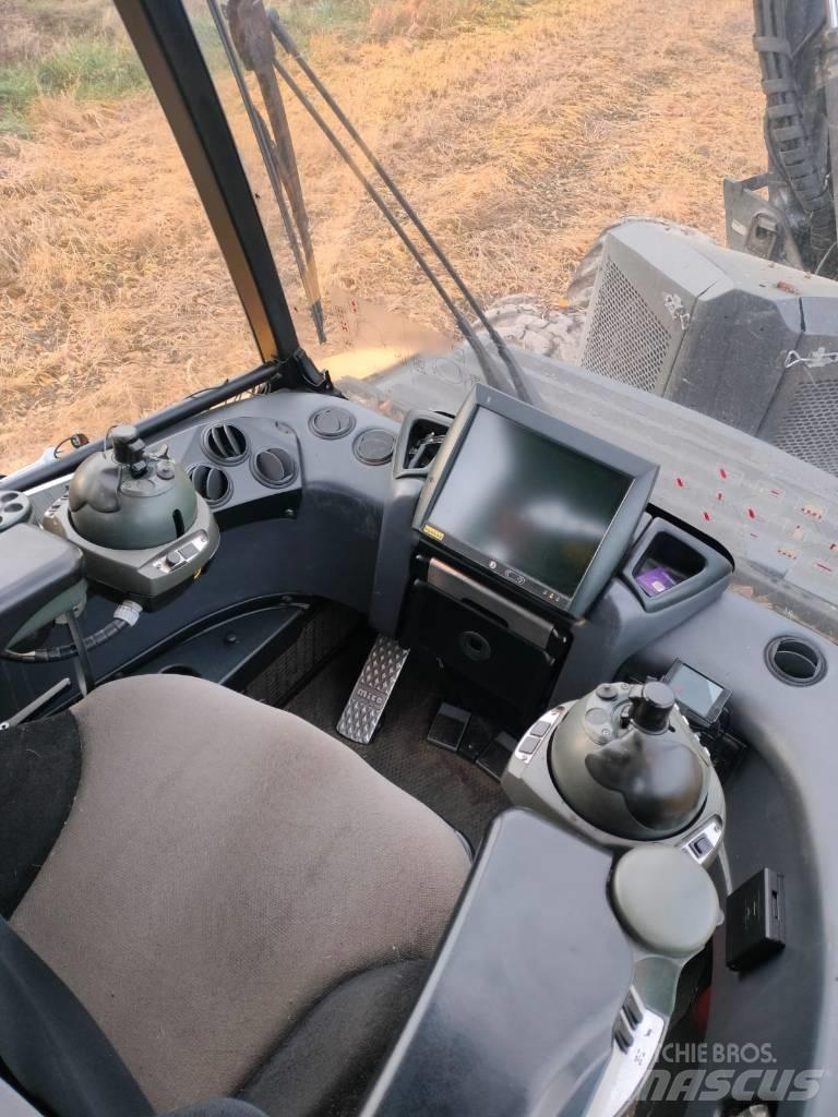 Ponsse Ergo 8W Харвестери
