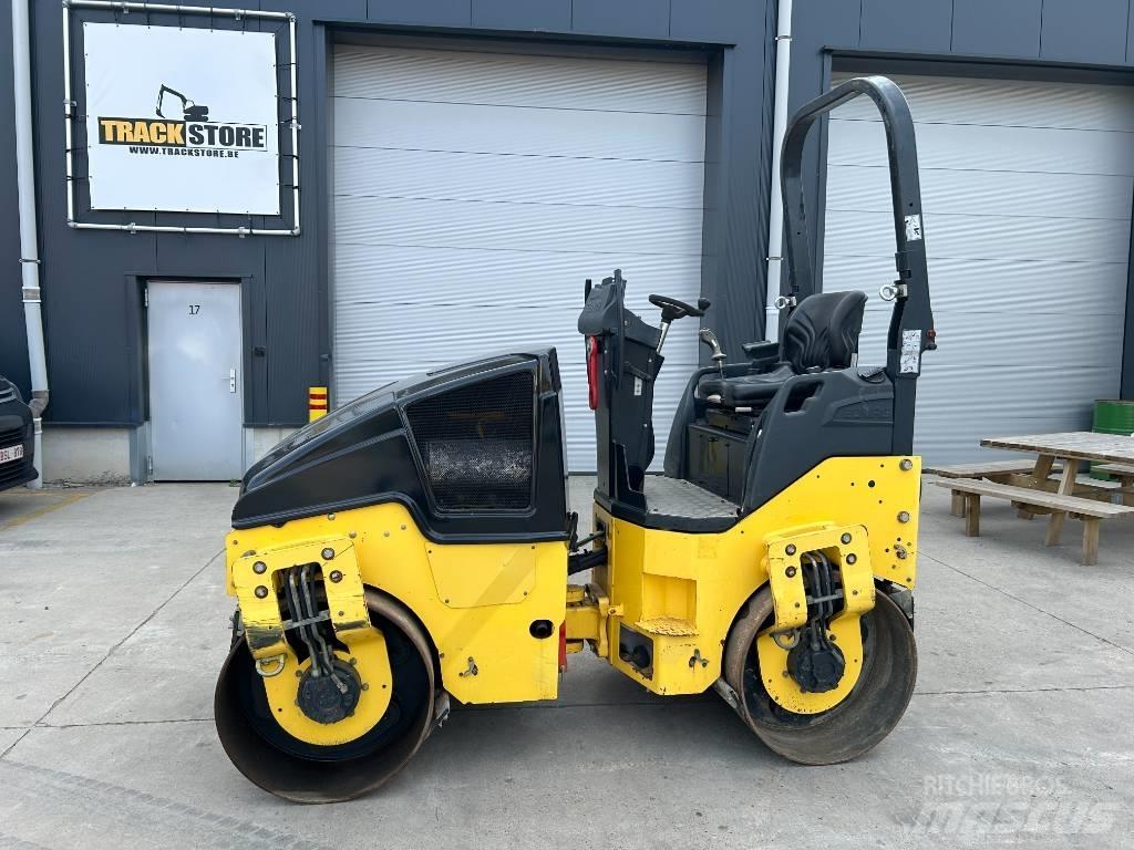Bomag BW 120 AD-5 Двойни барабанни ролки
